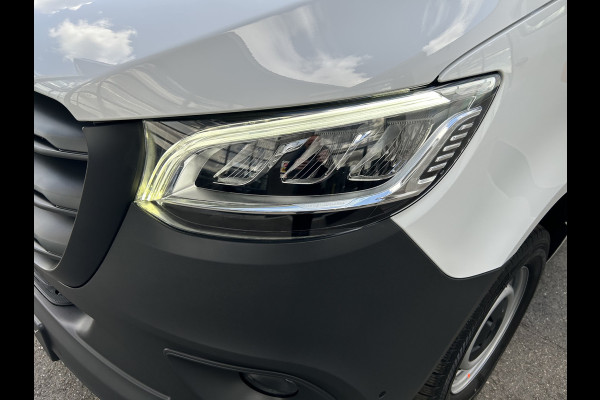 Mercedes-Benz Sprinter 317 CDI L2 H2 PRO Facelift / LED / MBUX / Navigatie / Camera / Parkeersensoren / Cruise control / Airco / 270 Graden achterdeure