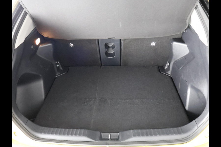 Toyota Yaris Cross 1.5 HYBRIDE EXECUTIVE BI-TONE GARANTIE TOT 9-2032 .Dodehoek detectie . JBL Audio . Stoel verwarming .