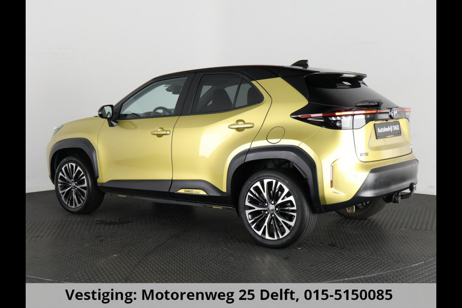 Toyota Yaris Cross 1.5 HYBRIDE EXECUTIVE BI-TONE GARANTIE TOT 9-2032 .Dodehoek detectie . JBL Audio . Stoel verwarming .