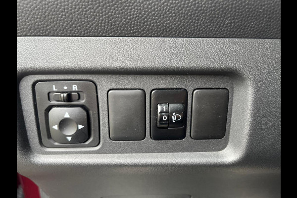 Mitsubishi Space Star 1.2 Nova | automaat | navigatie | stoelverwarming | climate control | cruise control | Apple Carplay/Android Auto | achteruitrijcamera