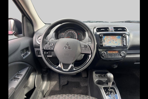 Mitsubishi Space Star 1.2 Nova | automaat | navigatie | stoelverwarming | climate control | cruise control | Apple Carplay/Android Auto | achteruitrijcamera