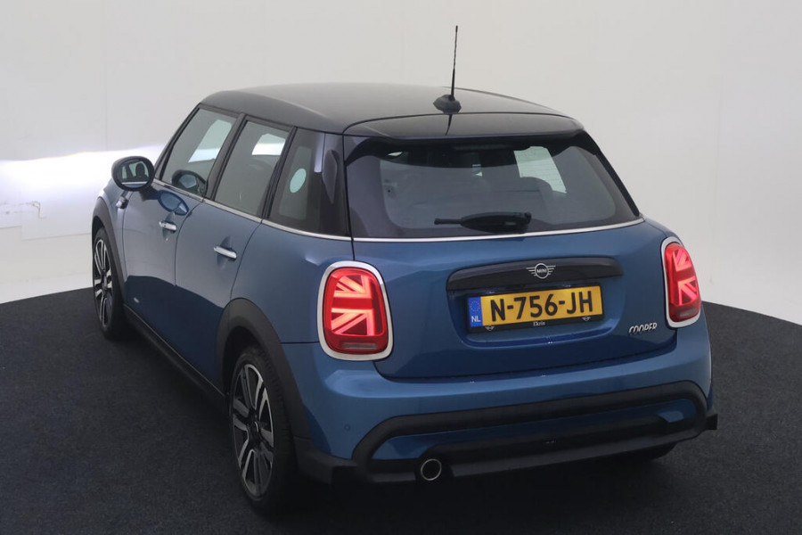 MINI Mini 1.5 Cooper Business Edition NL AUTO | LEDER | CAMERA |