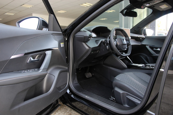 Peugeot 2008 1.2 PureTech 130 Allure | ACC | 360 | Carplay | Keyless
