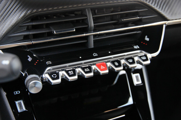 Peugeot 2008 1.2 PureTech 130 Allure | ACC | 360 | Carplay | Keyless