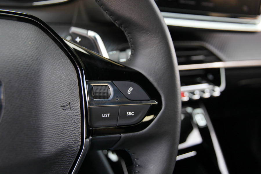 Peugeot 2008 1.2 PureTech 130 Allure | ACC | 360 | Carplay | Keyless