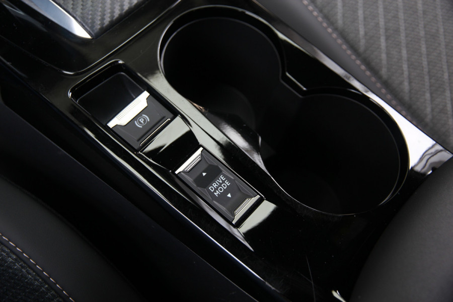 Peugeot 2008 1.2 PureTech 130 Allure | ACC | 360 | Carplay | Keyless