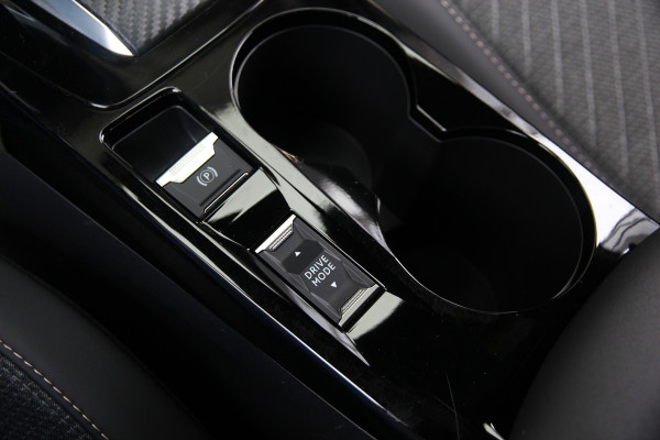 Peugeot 2008 1.2 PureTech 130 Allure | ACC | 360 | Carplay | Keyless