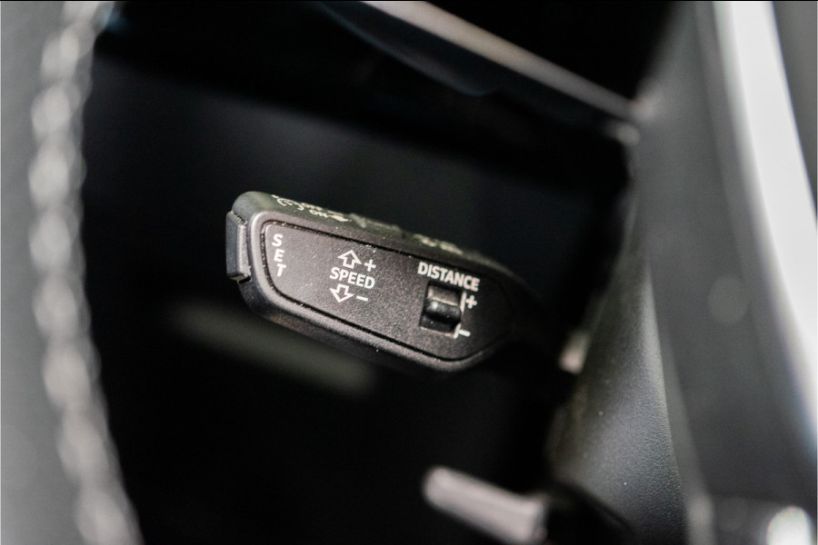 Audi e-tron 55 Quattro S Edition 95 kWh 408PK | NL AUTO+NAP | 1e Eigenaar | Pano | Sfeer | B&O | Garantie GERESERVEERD