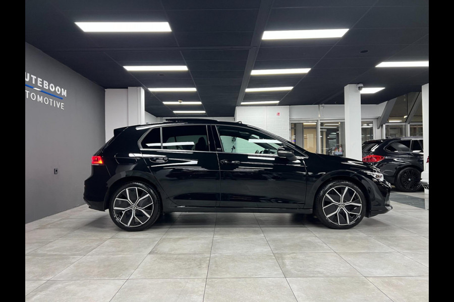 Volkswagen Golf 1.5 eTSI 50 Edition | Pano | Head-up |360Cam