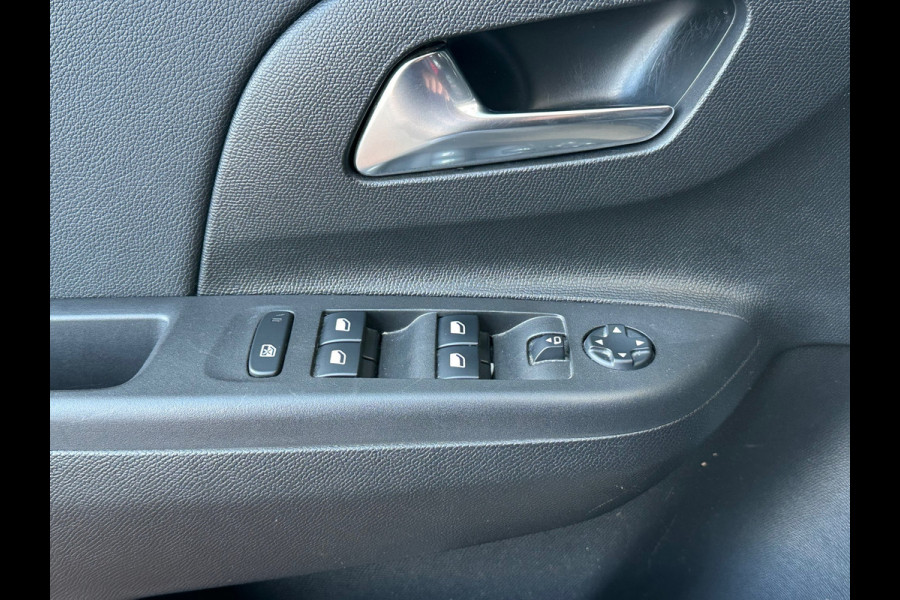 Opel Corsa 1.2 GS Line Automaat Leer Navi Camera Carplay Pano