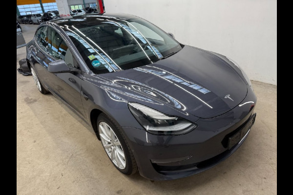 Tesla Model 3 Long Range AWD 75 kWh