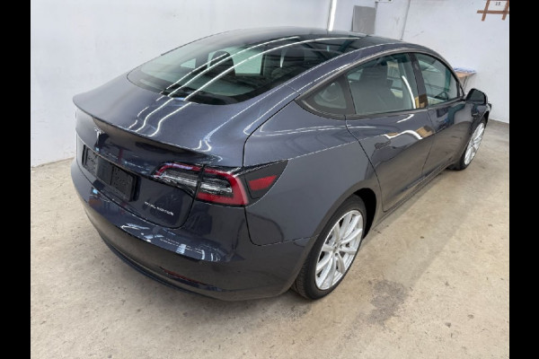 Tesla Model 3 Long Range AWD 75 kWh