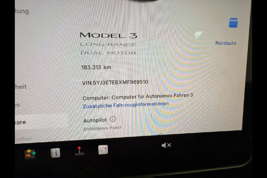 Tesla Model 3 Long Range AWD 75 kWh
