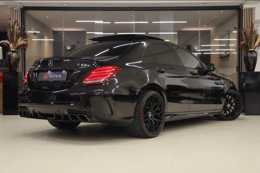 Mercedes-Benz C-Klasse AMG 63 S PANO/360CAMERA/MEMORYSTOELEN/BOMVOL