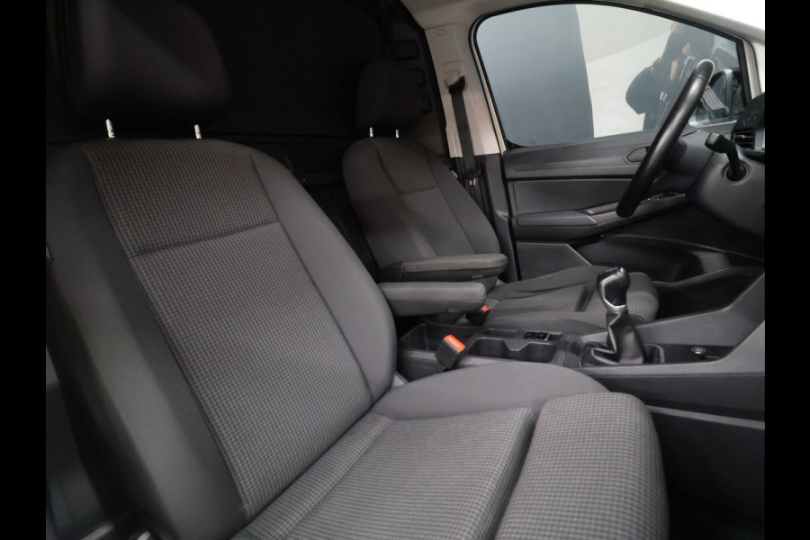 Volkswagen Caddy Cargo 2.0 TDI 1st Edition [ADAPTIVE CRUISE CONTROL, APPLE CARPLAY, ANDROID AUTO, SIDE ASSIST, TREKHAAK, STOELVERWARMING, PARKEERSENSOR, NIEUWSTAAT]
