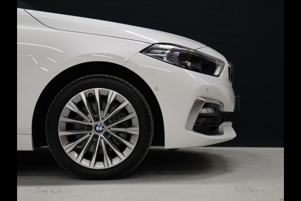 BMW 1-serie 118i Executive [APPLE CARPLAY, ANDROID AUTO, MEMORY SEAT, KEYLESS ENTRY, CAMERA, LEDER, CRUISE CONTROL, NIEUWSTAAT]