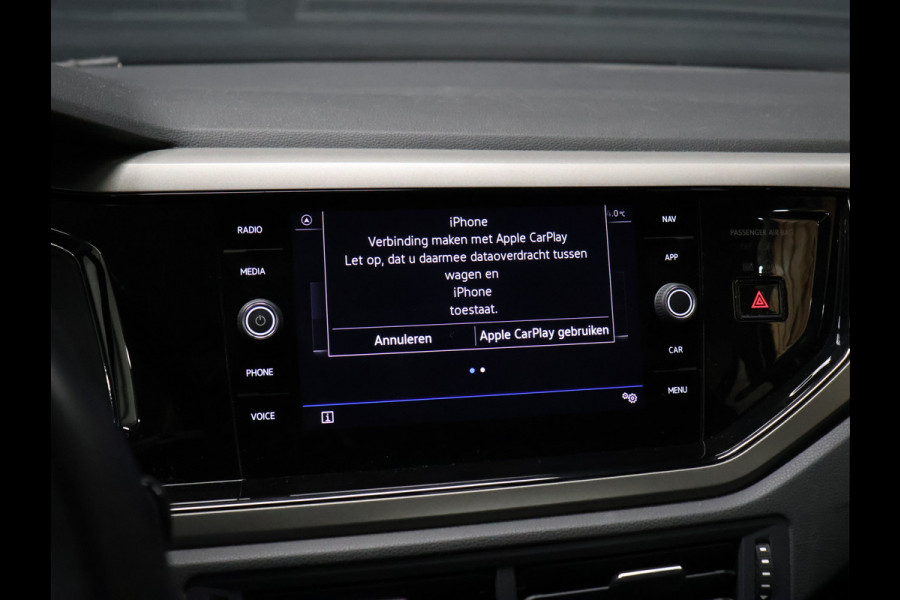 Volkswagen Polo 1.0 TSI Life Business Automaat [APPLE CARPLAY, ANDROID AUTO, STOELVERWARMING, PDC V+A, CRUISE CONTROL, NIEUWSTAAT]