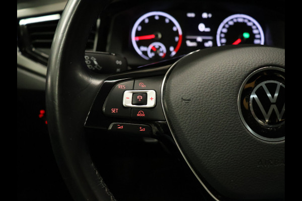 Volkswagen Polo 1.0 TSI Life Business Automaat [APPLE CARPLAY, ANDROID AUTO, STOELVERWARMING, PDC V+A, CRUISE CONTROL, NIEUWSTAAT]