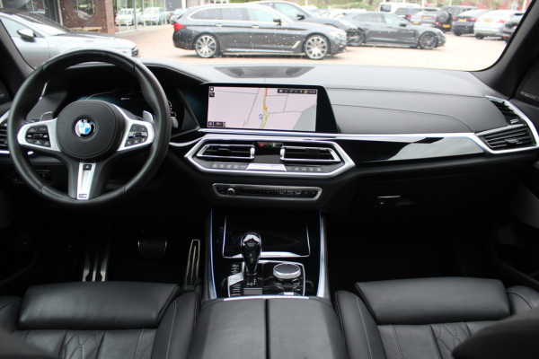 BMW X5 xDrive40i High Exe. M Sport / Panoramadak / 360Camera / Head-up / Achterasbesturing / Laser LED / Softclose / 22'' / Harman Kardon / Stoelventilatie / Stoelverwarming 4x / DAB / Dodehoek / ACC