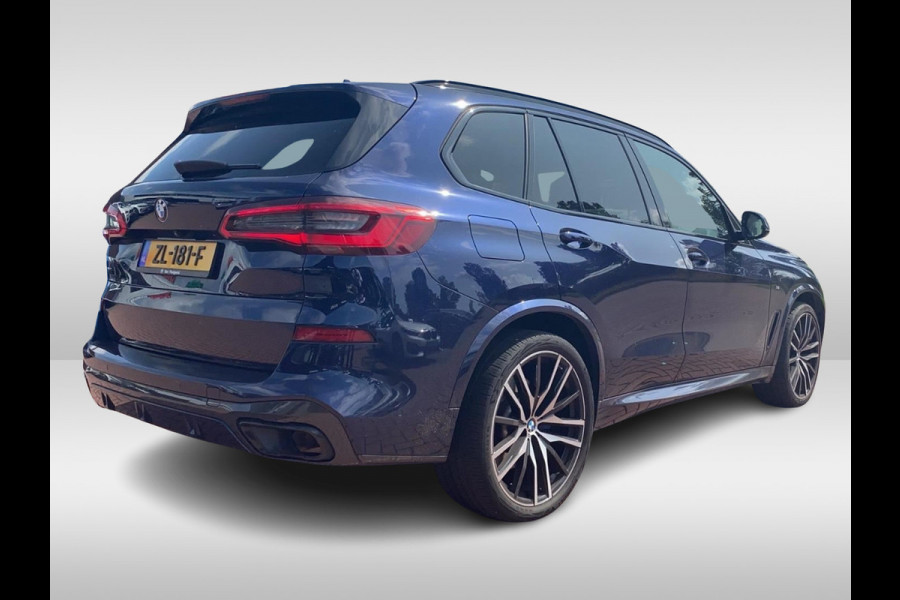 BMW X5 xDrive40i High Exe. M Sport / Panoramadak / 360Camera / Head-up / Achterasbesturing / Laser LED / Softclose / 22'' / Harman Kardon / Stoelventilatie / Stoelverwarming 4x / DAB / Dodehoek / ACC