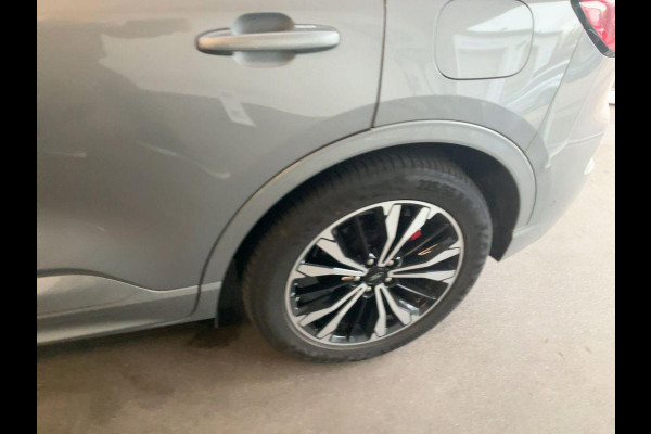 Ford Kuga 2.5 PHEV ST-Line X | Adaptive cruise control | 19 inch + rode remklauwen | Winter Pack | Head up Display | Bang&Olufsen | Half leder