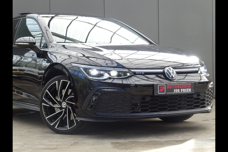 Volkswagen Golf 1.4 eHybrid GTE * PANORAMADAK * 18 INCH * IQ LIGHT !!