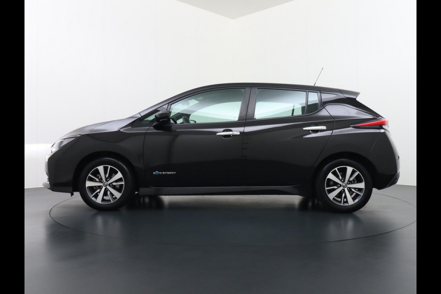Nissan Leaf Acenta 40 kWh CAMERA | DODE HOEK | RIJKLAARPRIJS INCL. 12 MND BOVAG GARANTIE