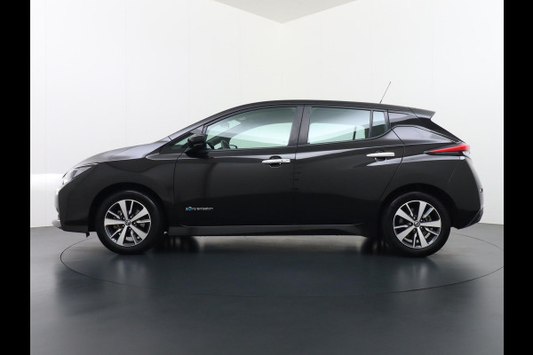 Nissan Leaf Acenta 40 kWh CAMERA | DODE HOEK | RIJKLAARPRIJS INCL. 12 MND BOVAG GARANTIE