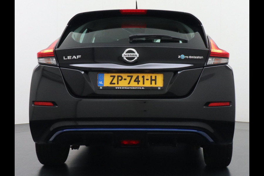Nissan Leaf Acenta 40 kWh CAMERA | DODE HOEK | RIJKLAARPRIJS INCL. 12 MND BOVAG GARANTIE