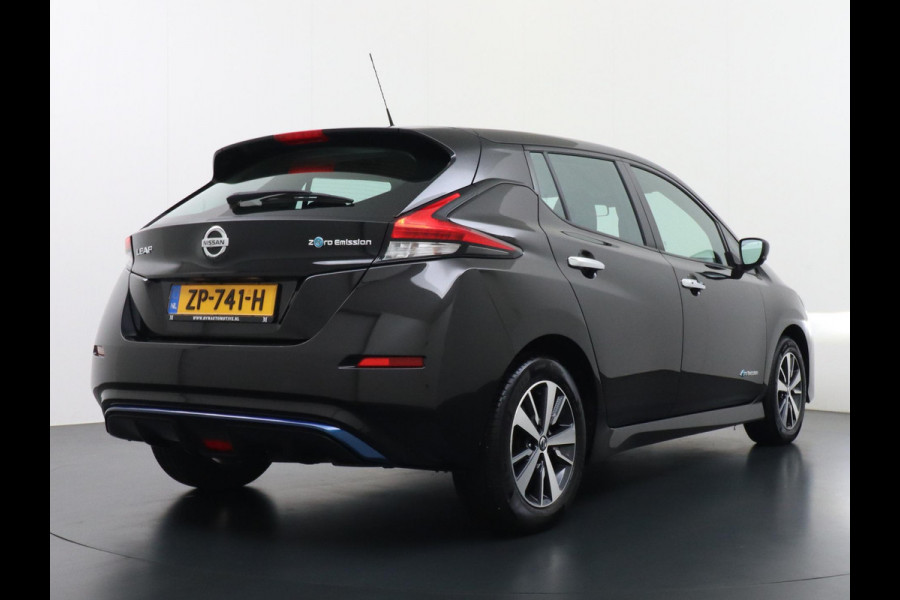 Nissan Leaf Acenta 40 kWh CAMERA | DODE HOEK | RIJKLAARPRIJS INCL. 12 MND BOVAG GARANTIE