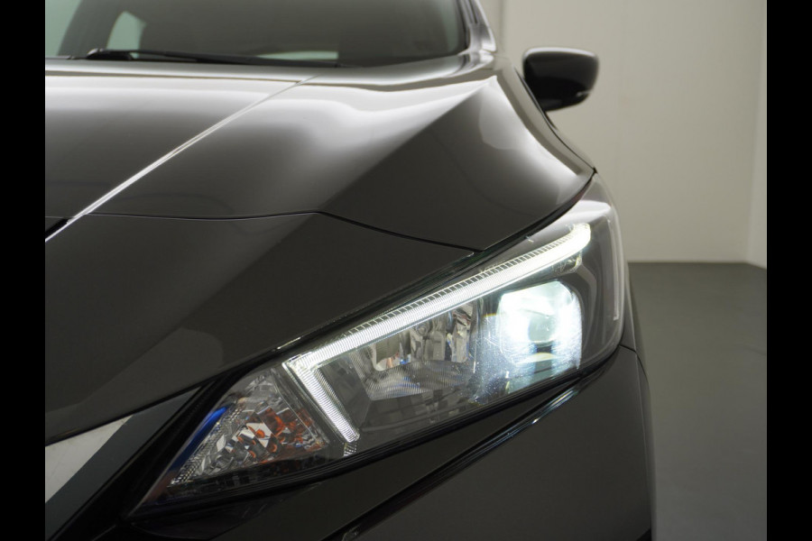 Nissan Leaf Acenta 40 kWh CAMERA | DODE HOEK | RIJKLAARPRIJS INCL. 12 MND BOVAG GARANTIE