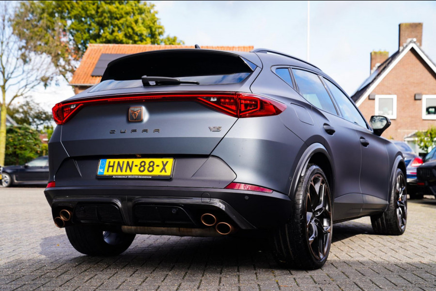 CUPRA Formentor 2.5 VZ5 | Carbon | Kuipstoelen | Leder/alcantara | LED | Adaptieve Cruise | Dynamisch onderstel | Bronze stiksels