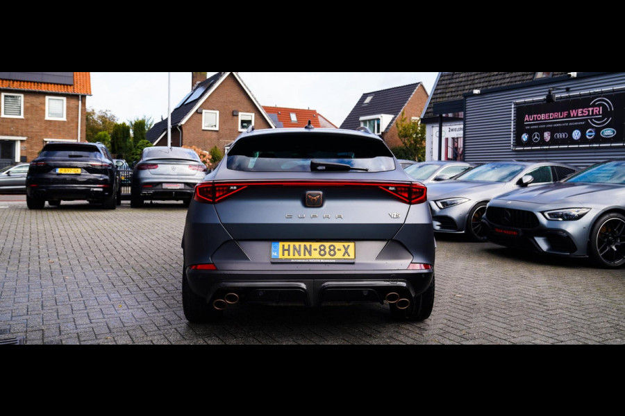 CUPRA Formentor 2.5 VZ5 | Carbon | Kuipstoelen | Leder/alcantara | LED | Adaptieve Cruise | Dynamisch onderstel | Bronze stiksels