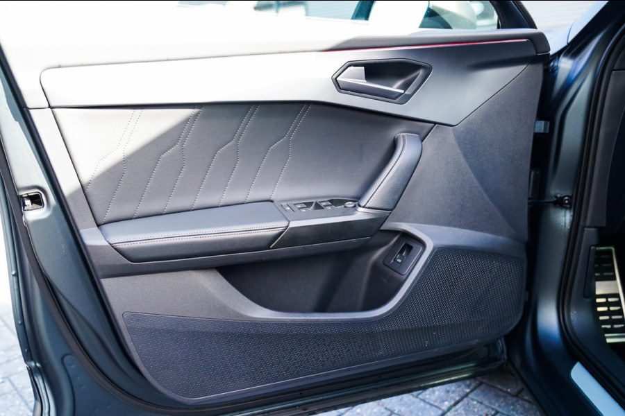 CUPRA Formentor 2.5 VZ5 | Carbon | Kuipstoelen | Leder/alcantara | LED | Adaptieve Cruise | Dynamisch onderstel | Bronze stiksels