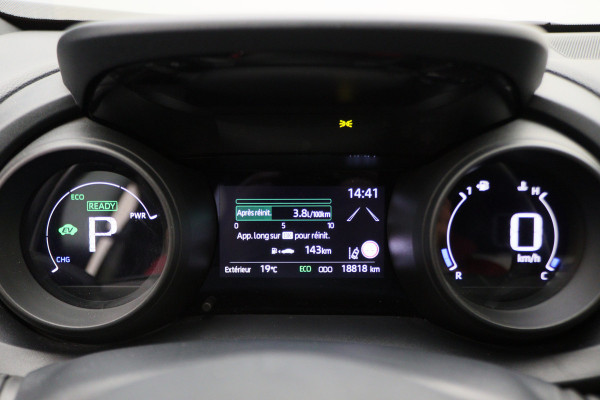 Toyota Yaris Cross 1.5 Hybrid Business Plus AWD Camera, ACC, Apple Carplay, Lane Assist, DAB, 17"