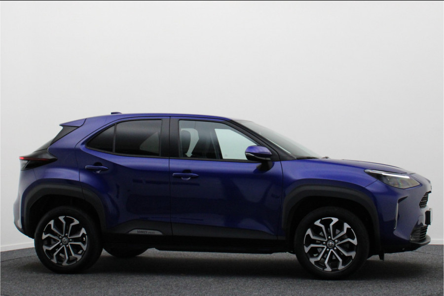 Toyota Yaris Cross 1.5 Hybrid Business Plus AWD Camera, ACC, Apple Carplay, Lane Assist, DAB, 17"