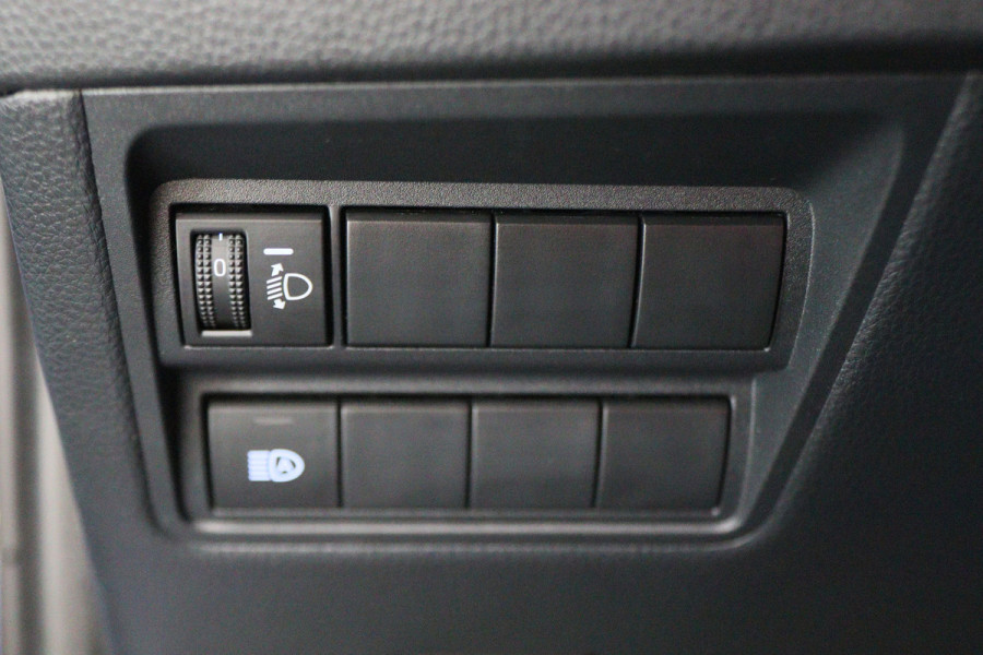 Toyota Yaris Cross 1.5 Hybrid Business Plus AWD Camera, ACC, Apple Carplay, Lane Assist, DAB, 17"