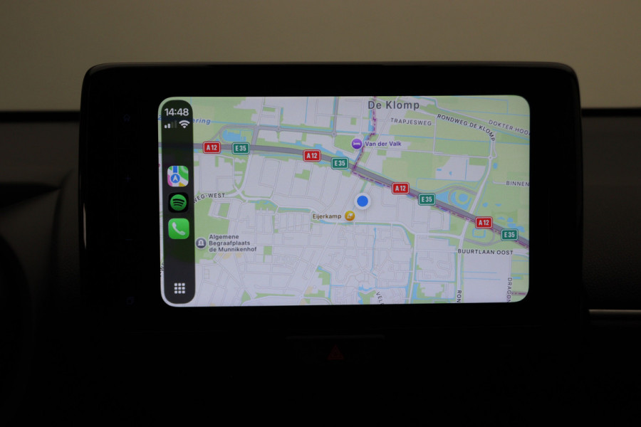 Toyota Yaris Cross 1.5 Hybrid Business Plus AWD Camera, ACC, Apple Carplay, Lane Assist, DAB, 17"