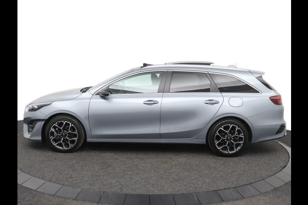 Kia Ceed Sportswagon 1.5 T-GDi GT-Line Automaat - Adaptive Cruise - Navigatie - Stoel/Stuurverwarming - Schuif/-kanteldak - Apple Carplay/Android Auto - Fabrieksgarantie 04-2031