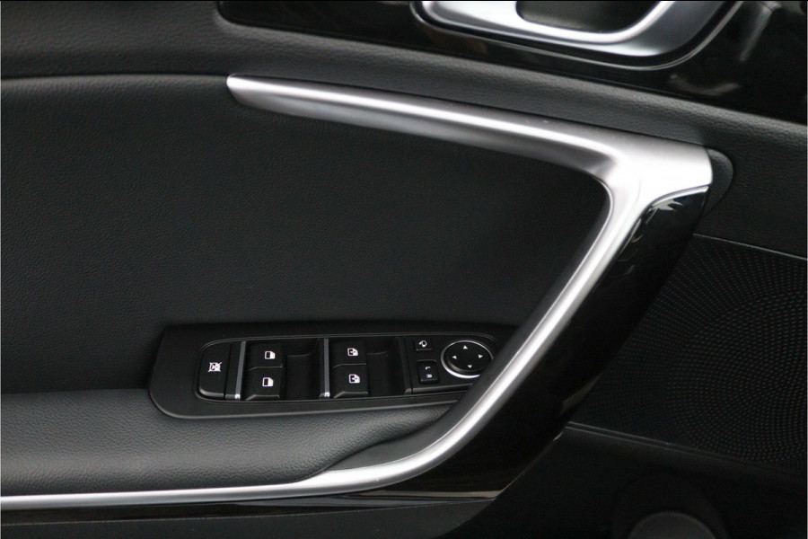 Kia Ceed Sportswagon 1.5 T-GDi GT-Line Automaat - Adaptive Cruise - Navigatie - Stoel/Stuurverwarming - Schuif/-kanteldak - Apple Carplay/Android Auto - Fabrieksgarantie 04-2031
