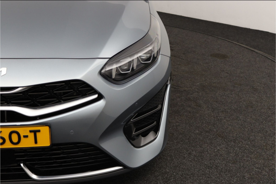 Kia Ceed Sportswagon 1.5 T-GDi GT-Line Automaat - Adaptive Cruise - Navigatie - Stoel/Stuurverwarming - Schuif/-kanteldak - Apple Carplay/Android Auto - Fabrieksgarantie 04-2031