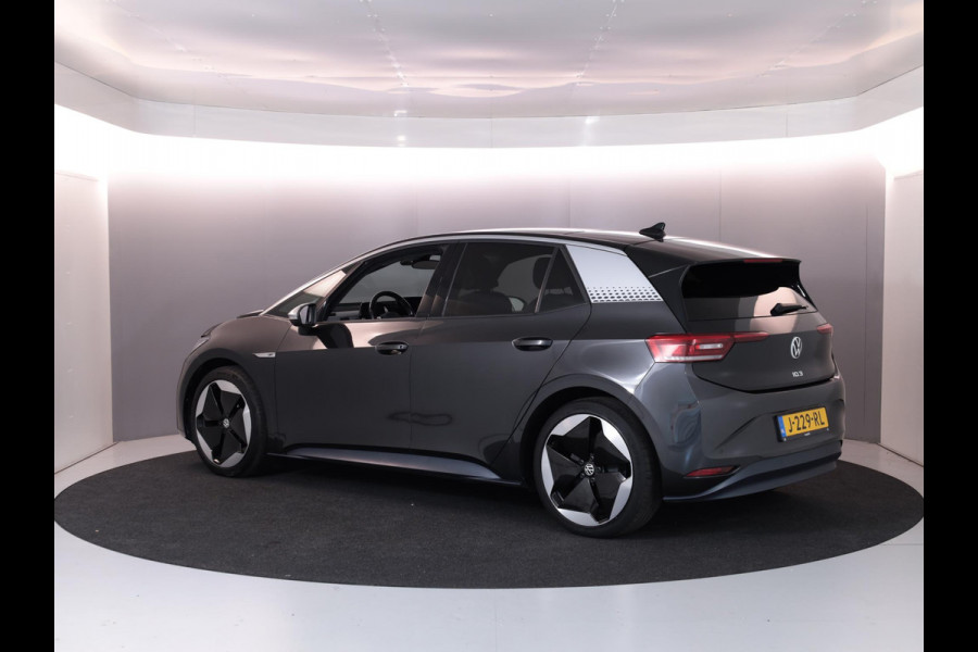 Volkswagen ID.3 First Max 58 kWh 204pk | Navigatie | Parkeersensoren | Keyless | Led Matrix | Camera | Electr.verstelbare voorstoelen