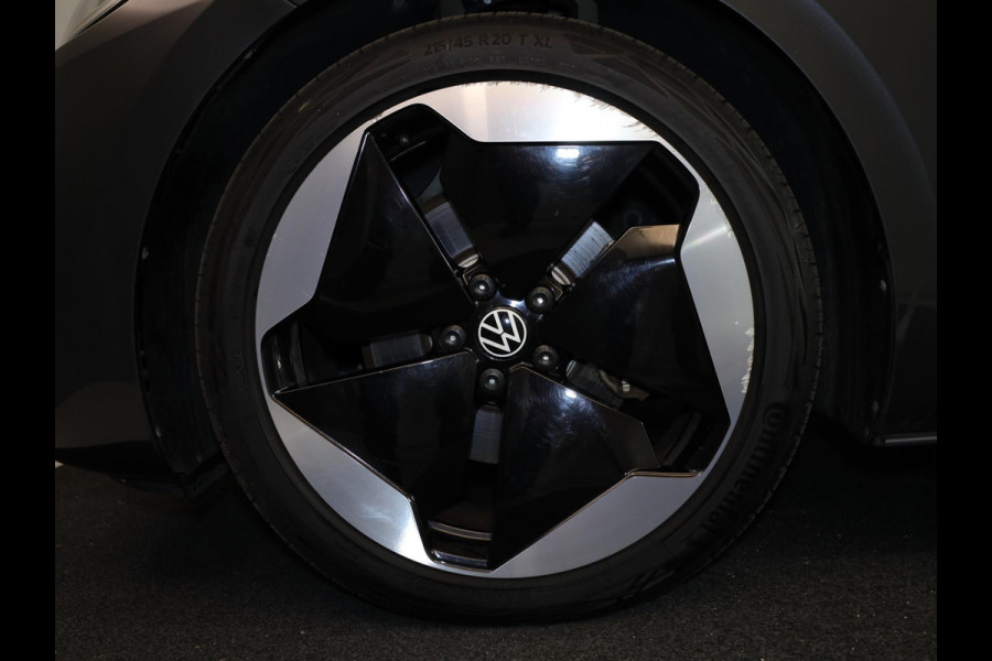 Volkswagen ID.3 First Max 58 kWh 204pk | Navigatie | Parkeersensoren | Keyless | Led Matrix | Camera | Electr.verstelbare voorstoelen