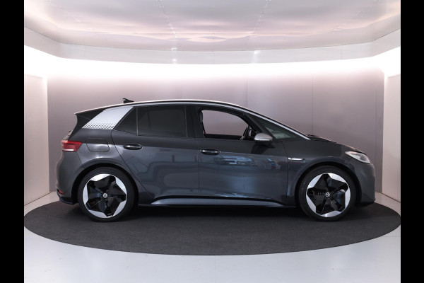 Volkswagen ID.3 First Max 58 kWh 204pk | Navigatie | Parkeersensoren | Keyless | Led Matrix | Camera | Electr.verstelbare voorstoelen