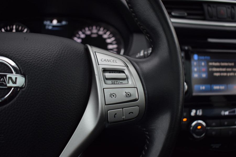 Nissan QASHQAI 1.6 N-Connecta | Trekhaak | Pano | Camera | Navi | Climate