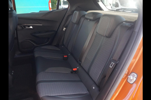 Peugeot 2008 1.2 Turbo Allure Pack Peugeot 2008 1.2 Turbo Allure Pack