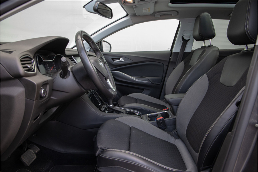 Opel Grandland X 1.2 Turbo Business Executive Automaat Panorama 2019