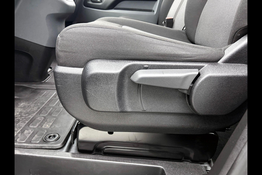 Opel Vivaro 2.0 CDTI L3H1 Edition Dubbele Cabine Airco Bluetooth Navi Trekhaak