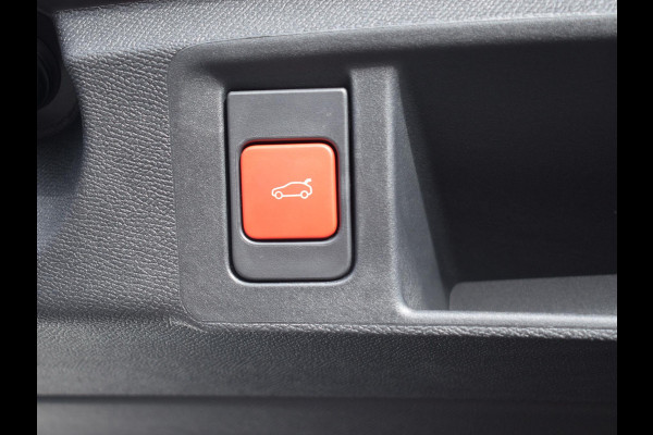 Peugeot 308 SW 1.2 Hybrid 145 e-DCS6 GT SCHUIF- KANTELDAK | NAVI & CARPLAY | CAMERA MET SENSOREN |