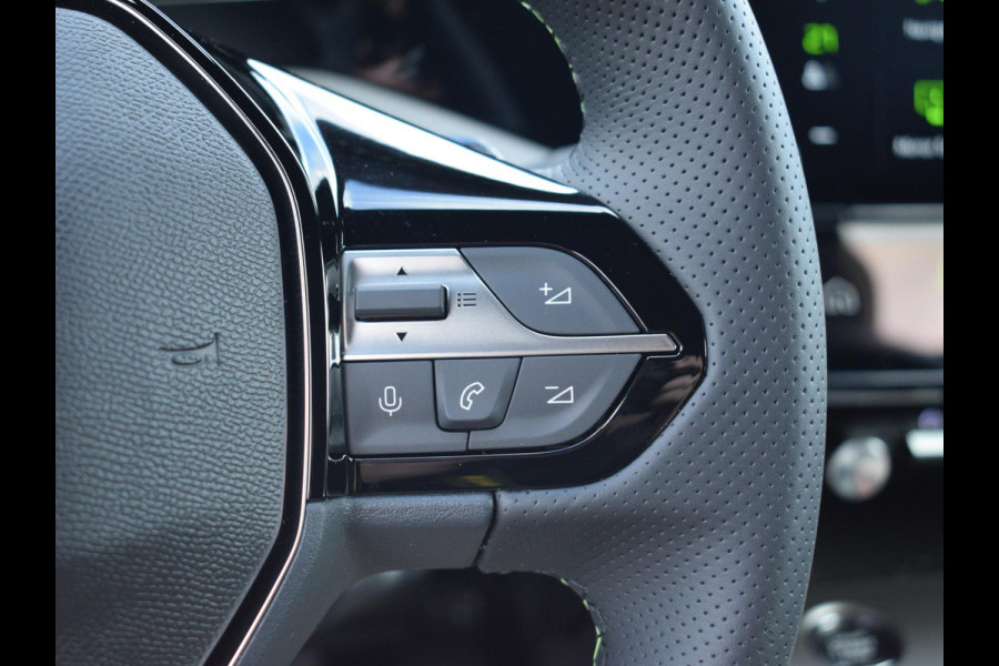 Peugeot 308 SW 1.2 Hybrid 145 e-DCS6 GT SCHUIF- KANTELDAK | NAVI & CARPLAY | CAMERA MET SENSOREN |